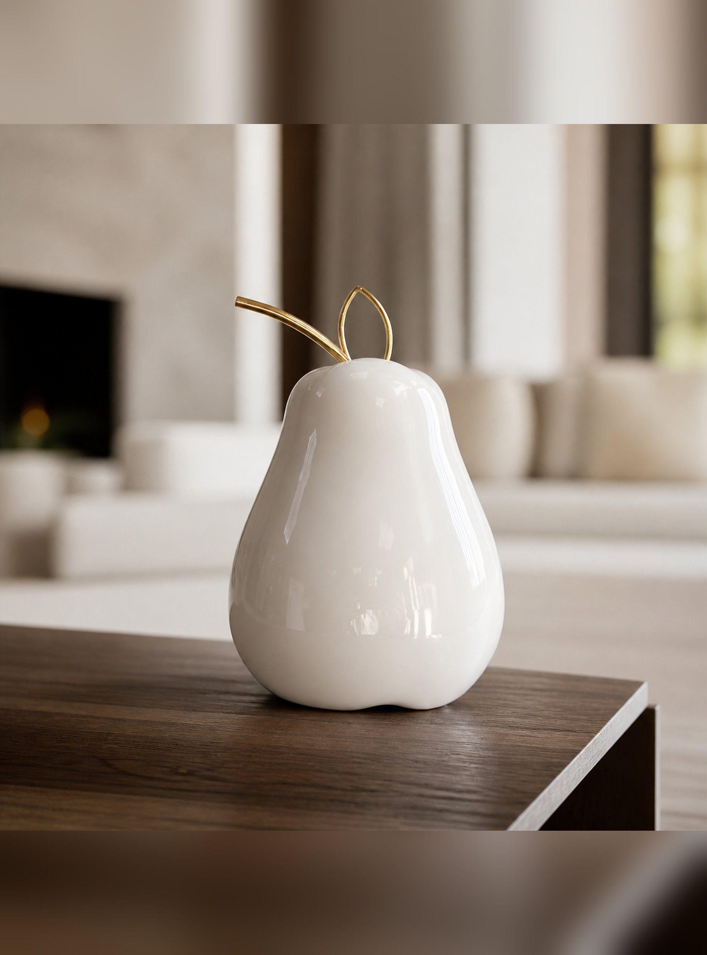 Figura Decorativa Pera de Cerámica Blanca con Detalle Dorado-2