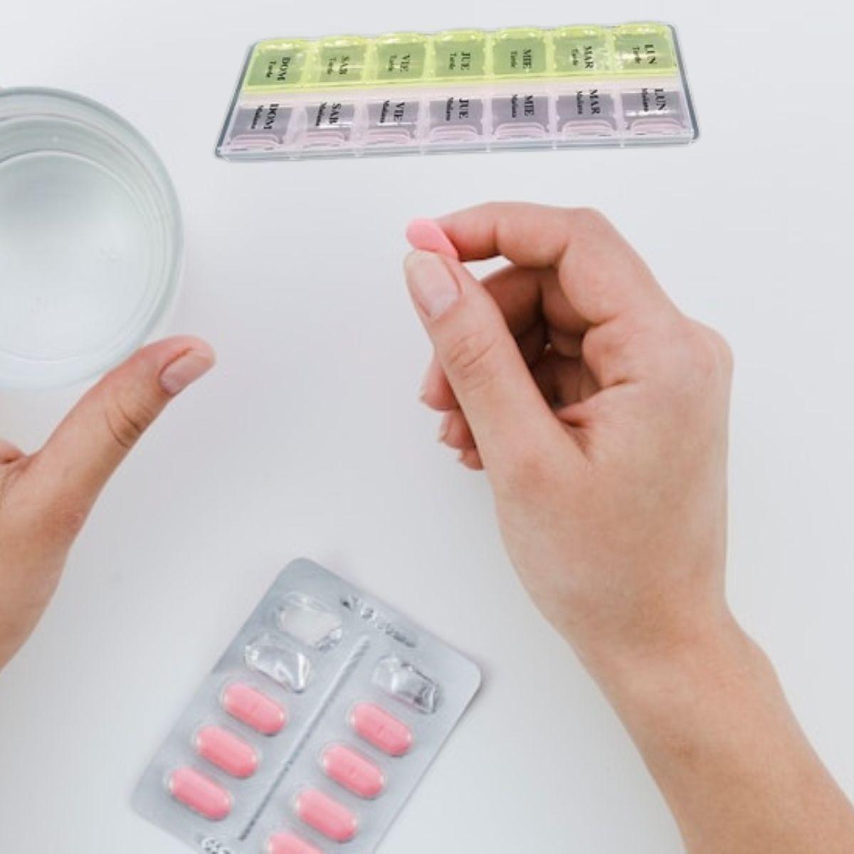 SET 5 PASTILLEROS SEMANAL TARDE MAÑANA MEDICINA LAU-7