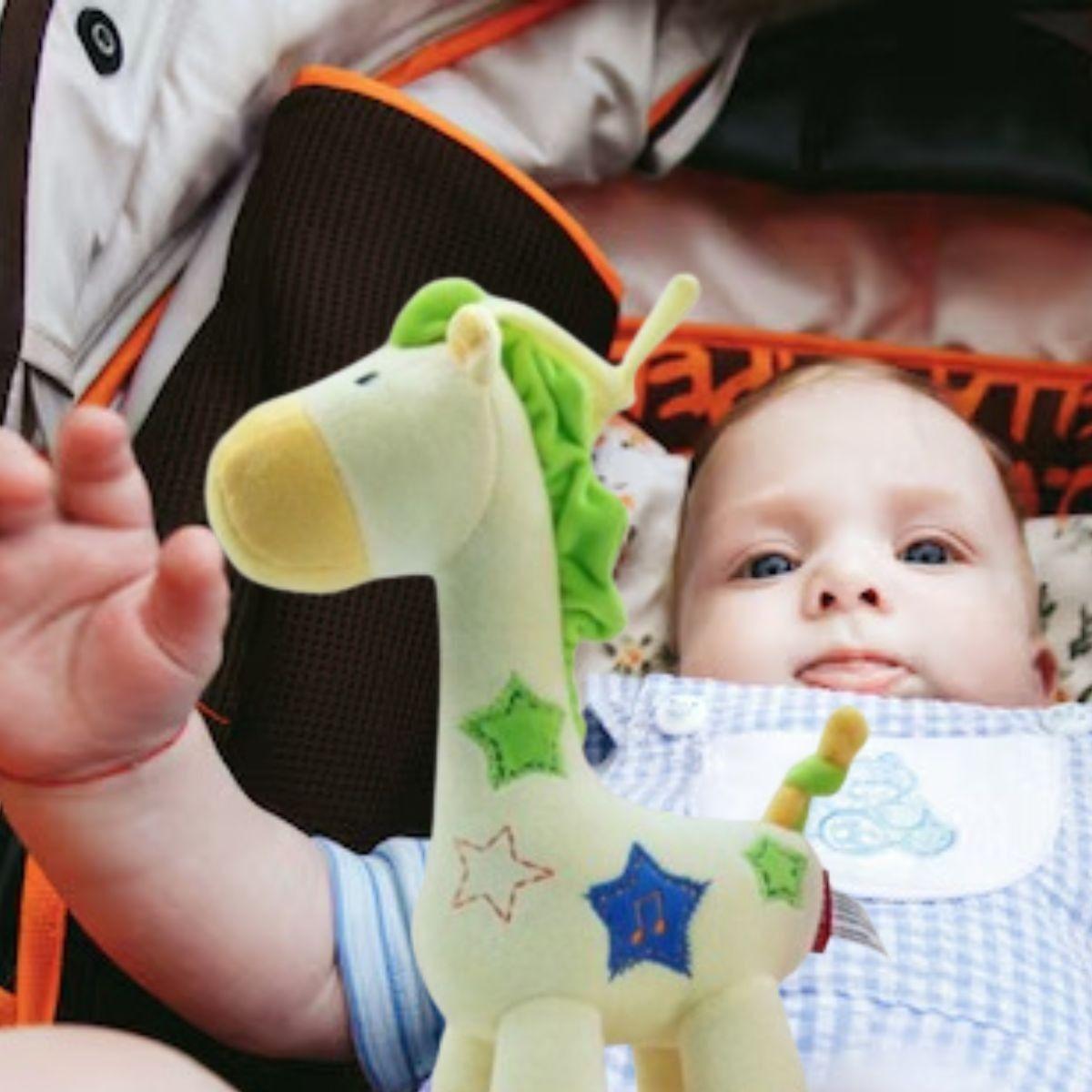 SONAJERO PELUCHE JIRAFA SENSORIAL MUSICAL ESTIMULA BEBE LAU-2