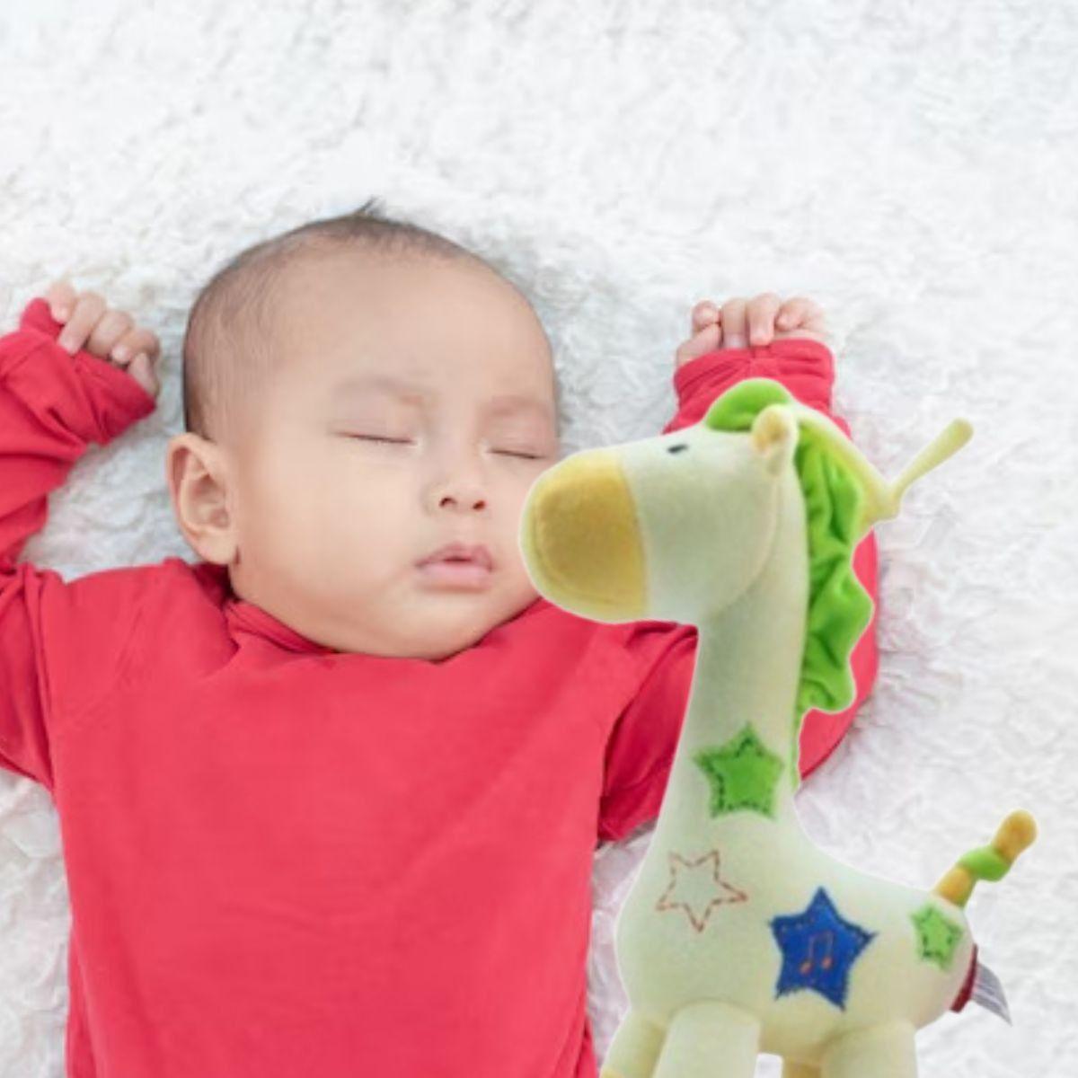 SONAJERO PELUCHE JIRAFA SENSORIAL MUSICAL ESTIMULA BEBE LAU-6