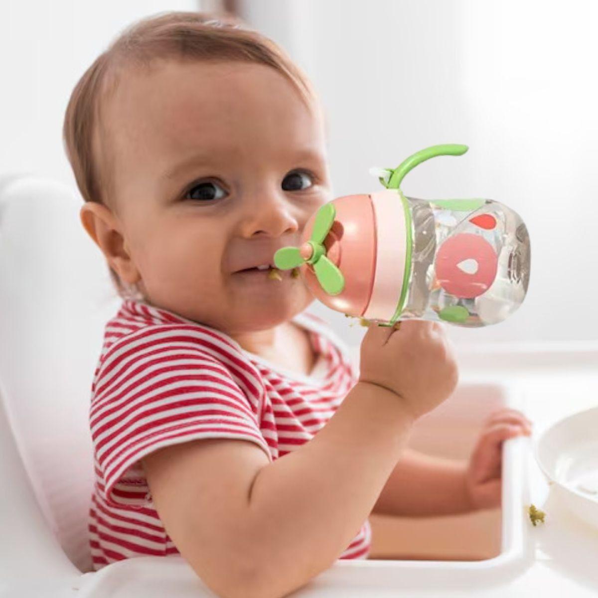 SET 2 VASOS CON ASA PAJITA DISEÑO DE AVION ANTIDERRAME LAU-9