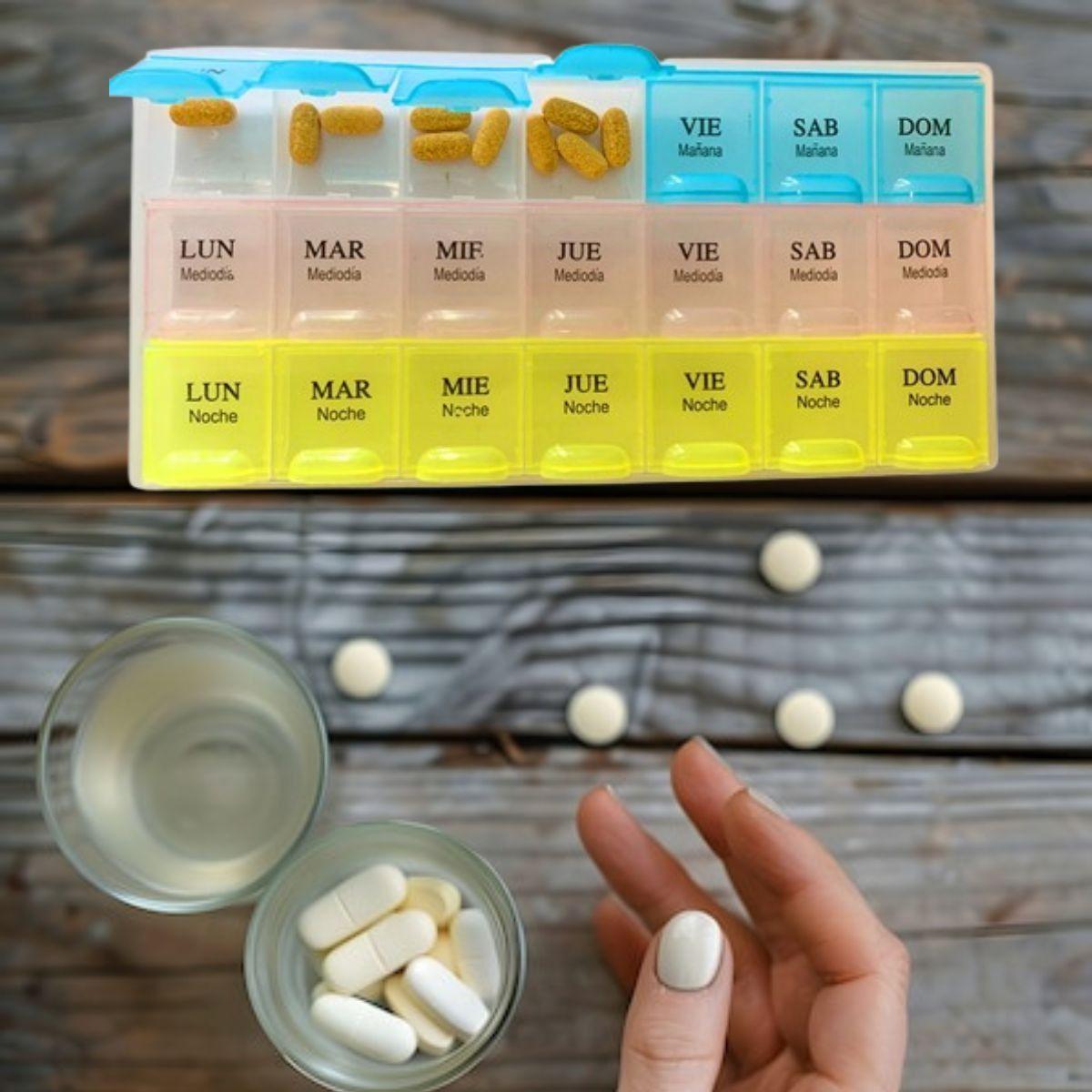 SET 3 PASTILLEROS DE 21 DIAS MENSUAL 3 TOMAS DIARIAS LAU-8