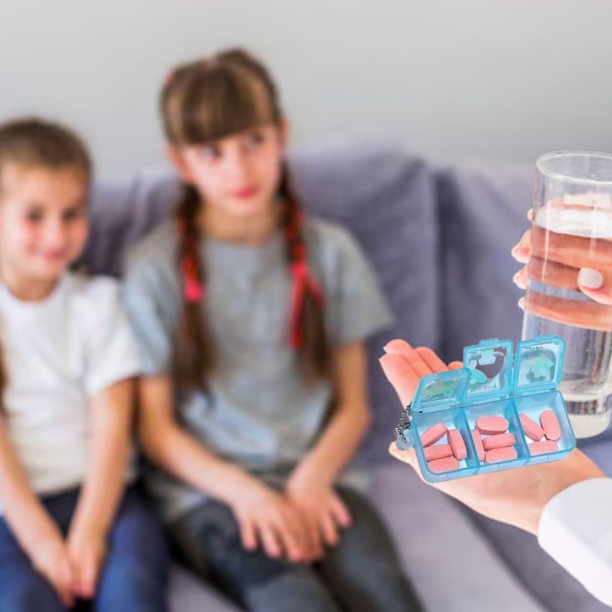 SET 8 PASTILLERO MINI DIBUJOS ANIMADOS 3 COMPARTIMIENTOS LAU-2