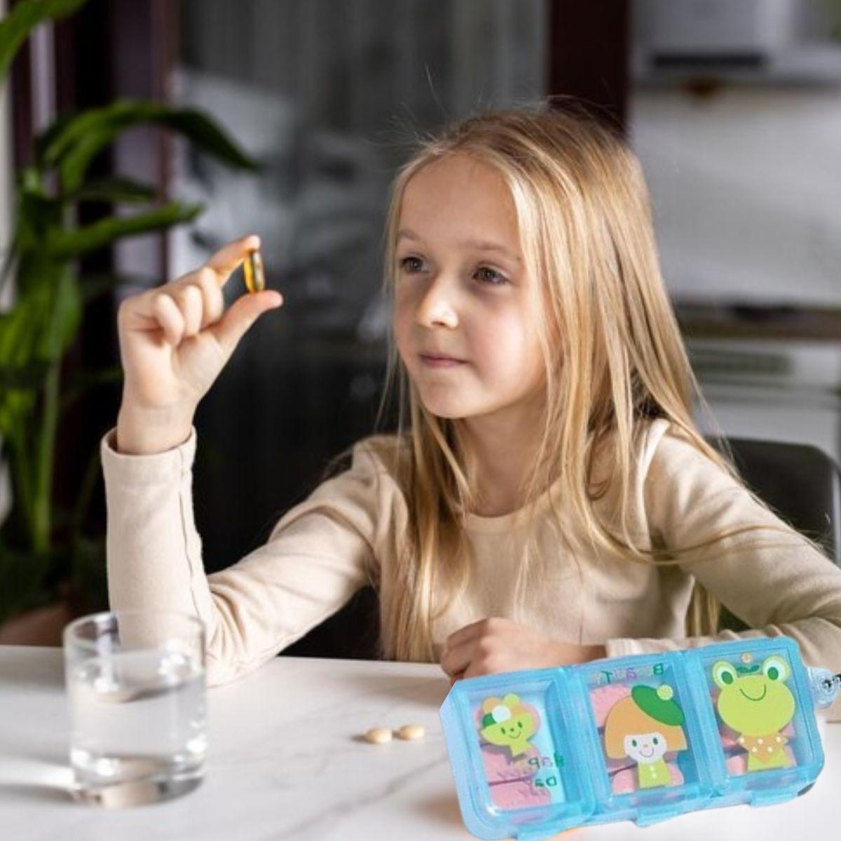 SET 8 PASTILLERO MINI DIBUJOS ANIMADOS 3 COMPARTIMIENTOS LAU-5