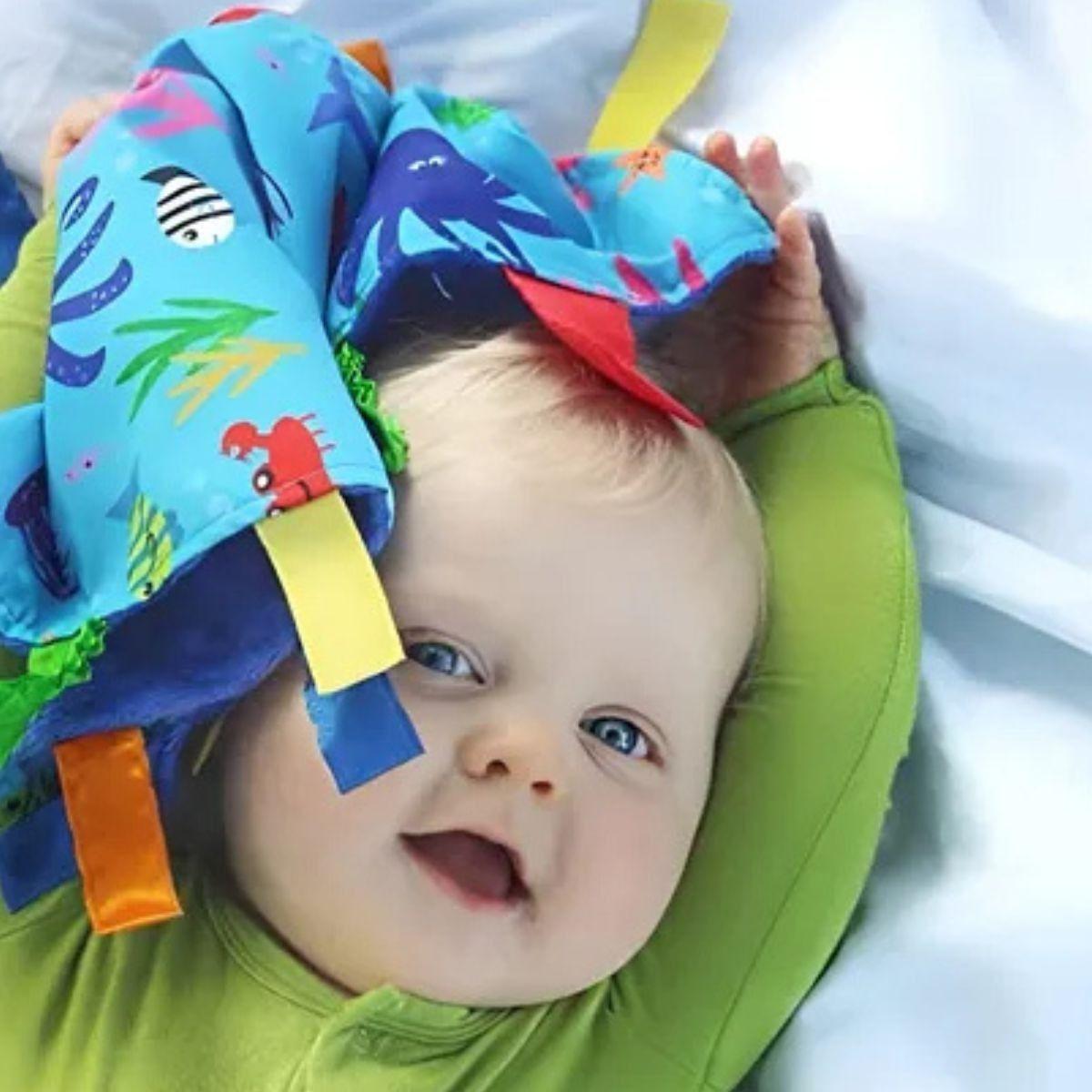 TUTO DE APEGO SENSORIAL MANTA FELPA SUAVE PARA BEBE LAU-4