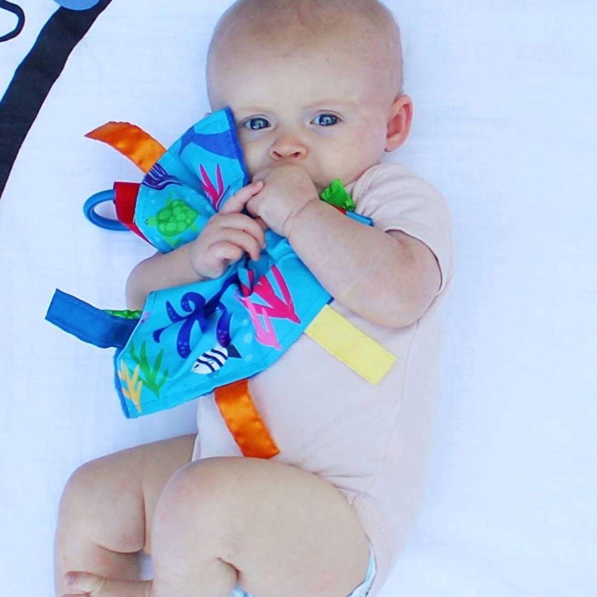 TUTO DE APEGO SENSORIAL MANTA FELPA SUAVE PARA BEBE LAU-5