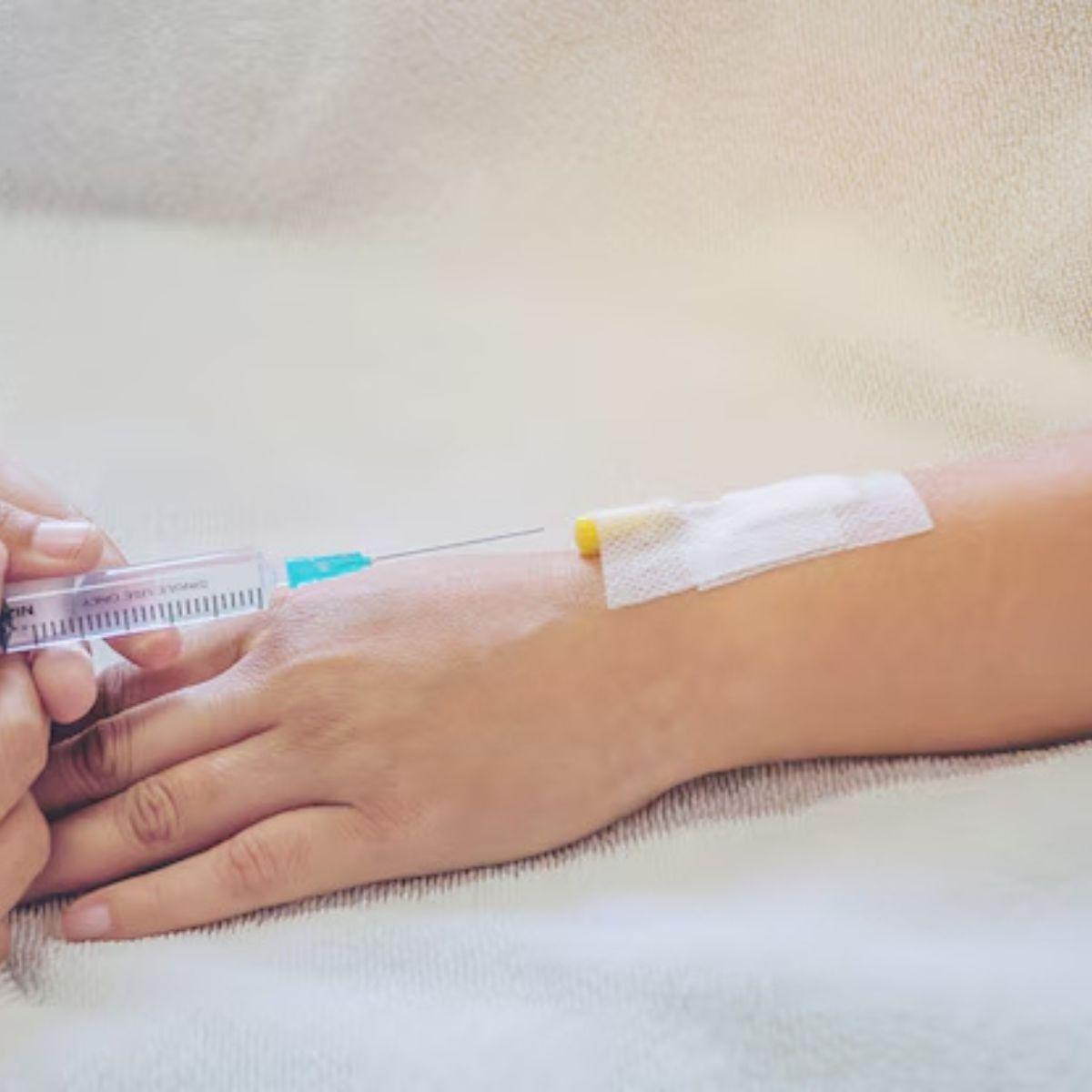 PACK DE 6 VENDAS TELA ADHESIVA 5CMX5M USO MEDICO LAU-4