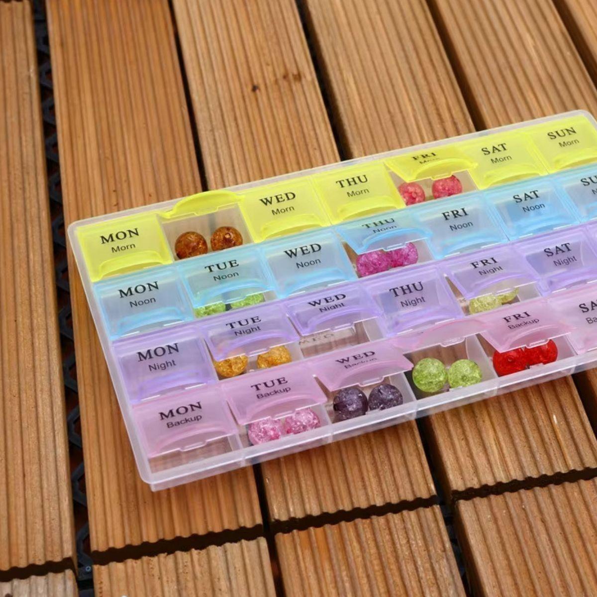 SET 3 PASTILLEROS SEMANAL MES 28 COMPARTIMIENTO LAU-6