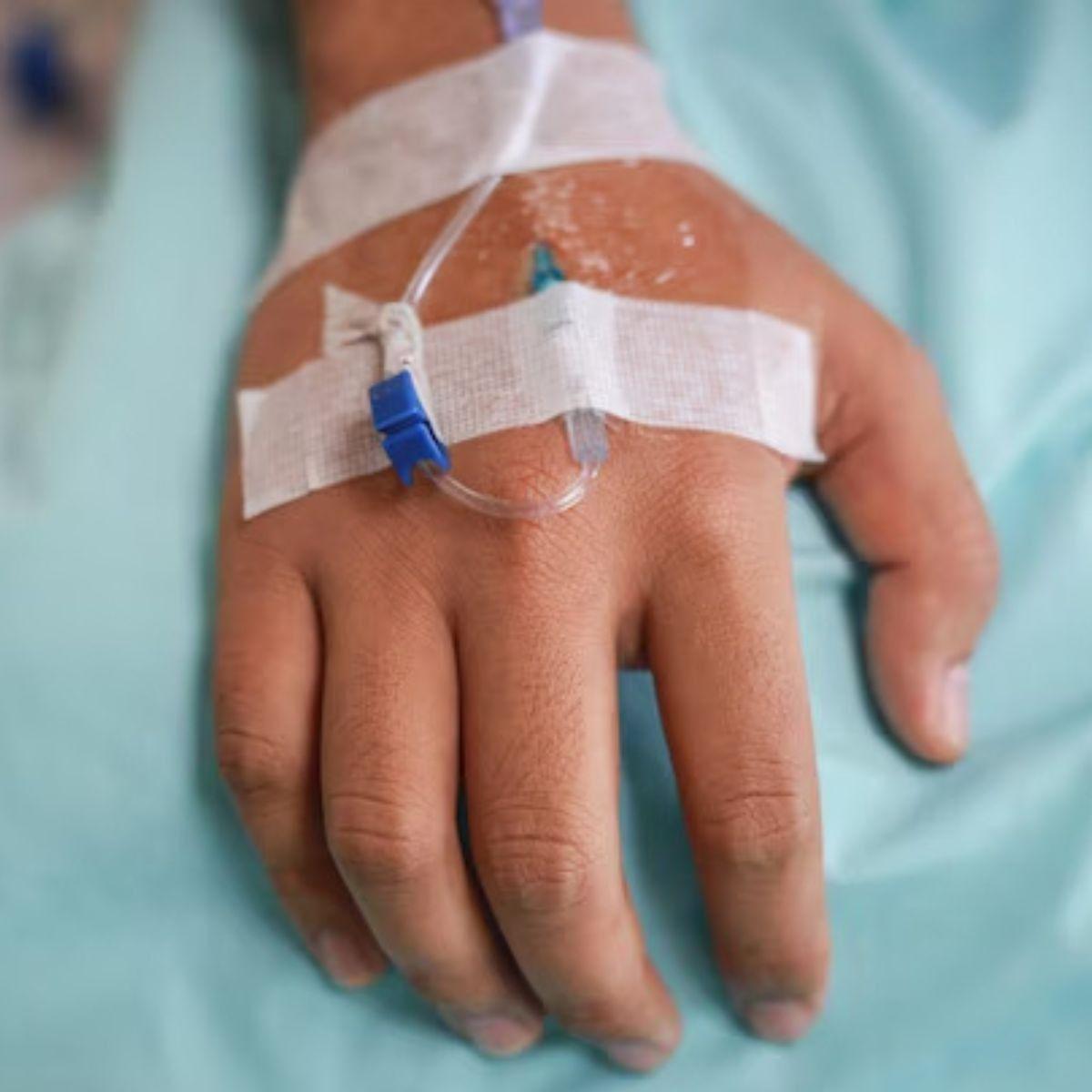 PACK 8 VENDAS ADHESIVA QUIRURGICA TRANSPIRABLE 2,5CMX5M LAU-7