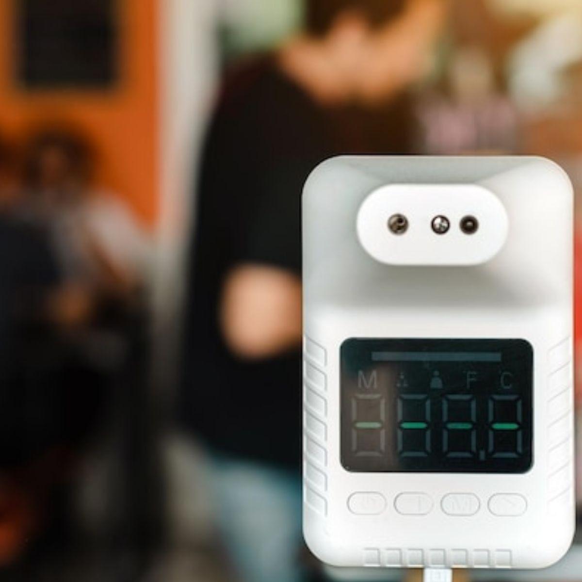 TERMOMETRO INFRARROJO DE PARED SIN CONTACTO MODERNO LAU-8