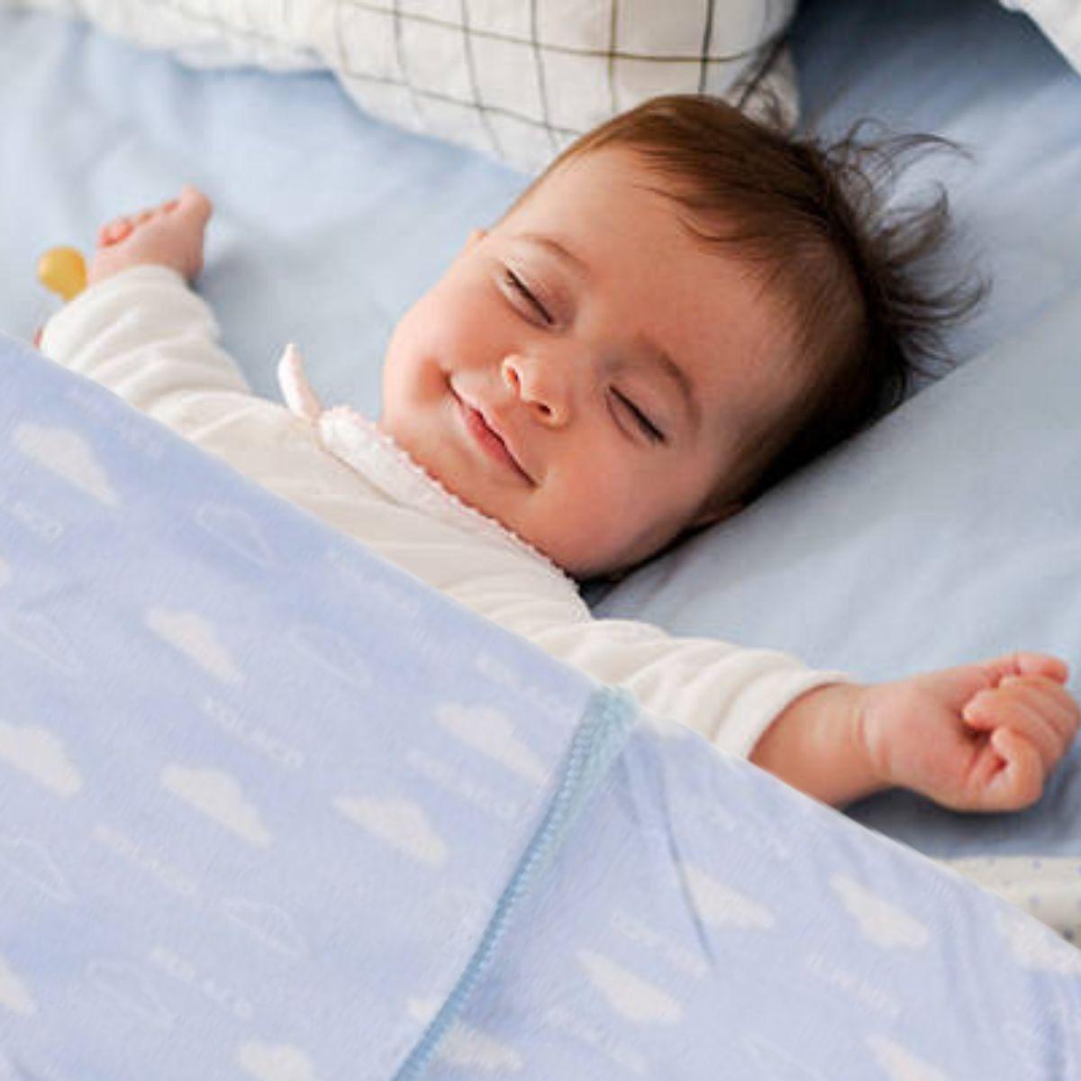 MANTA DE APEGO DOBLE CAPA PARA BEBES CUNA UNISEX SUAVE LAU-5