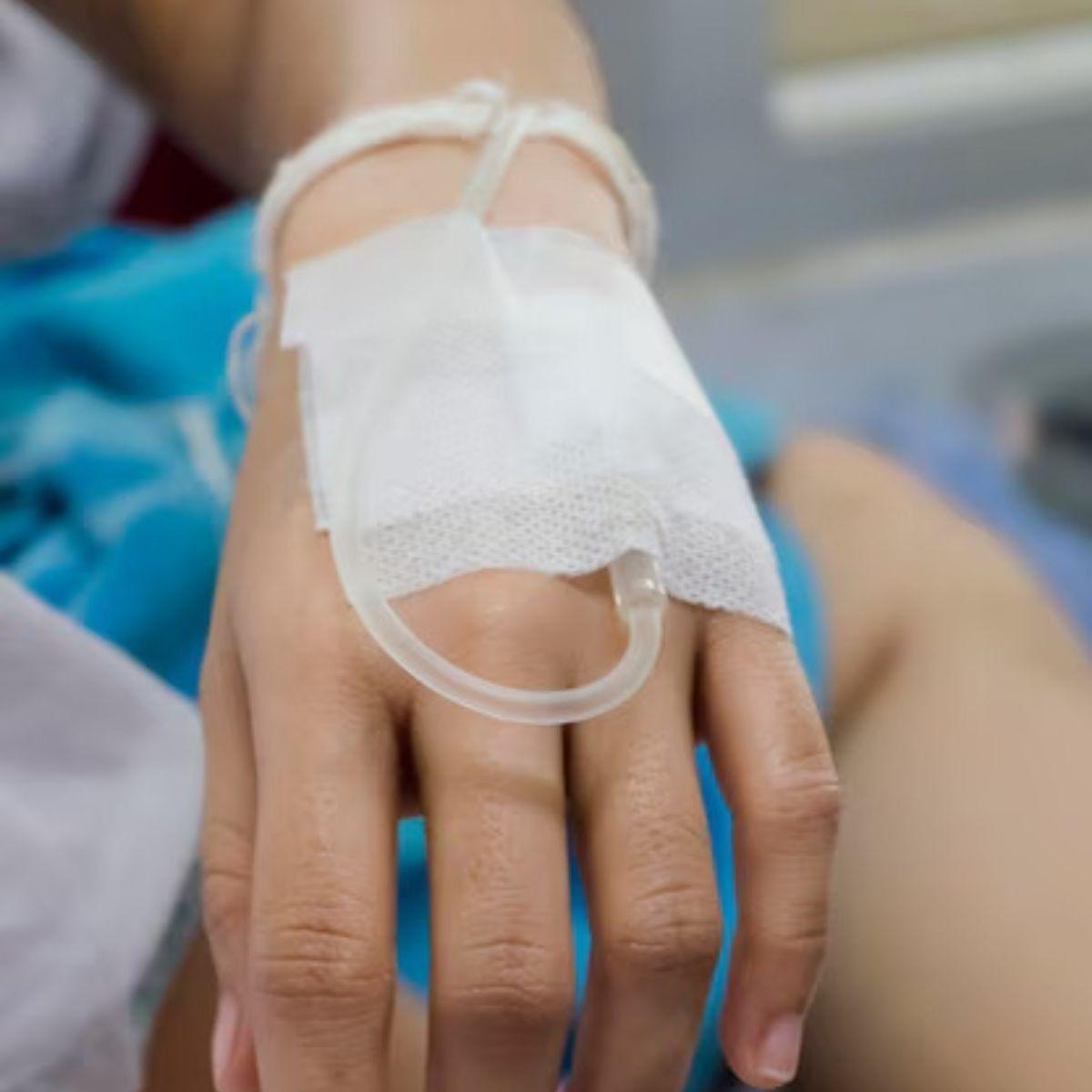 PACK DE 6 CINTAS TELA ADHESIVA 5CMX5M USO MEDICO LAU-2