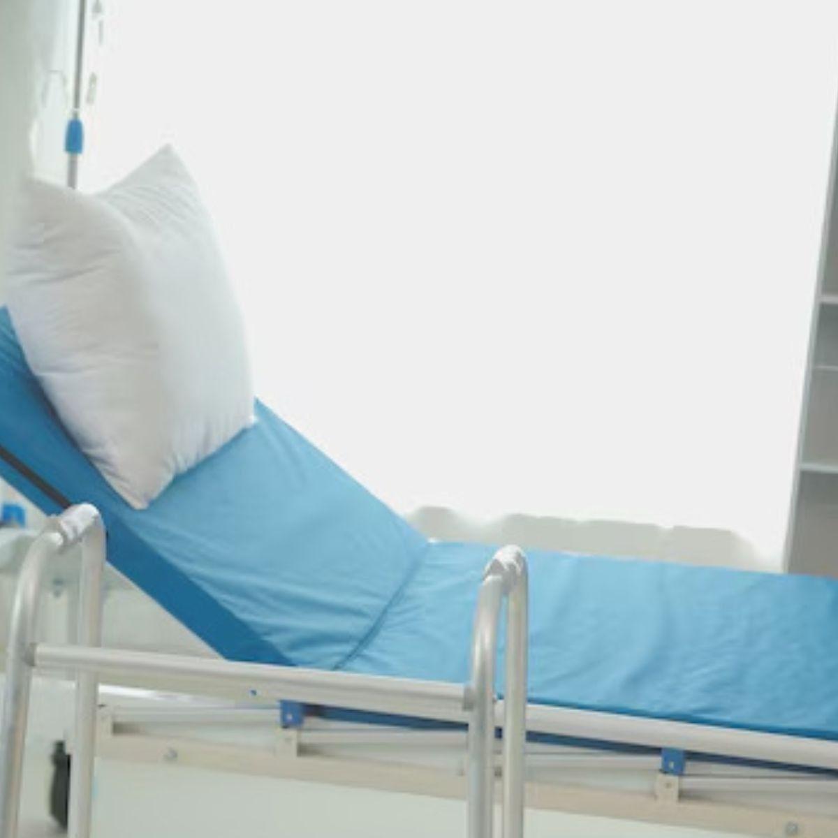 PACK 50 SABANA DESECHABLE IMPERMEABLE CAMILLA 80X180CM LAU-7