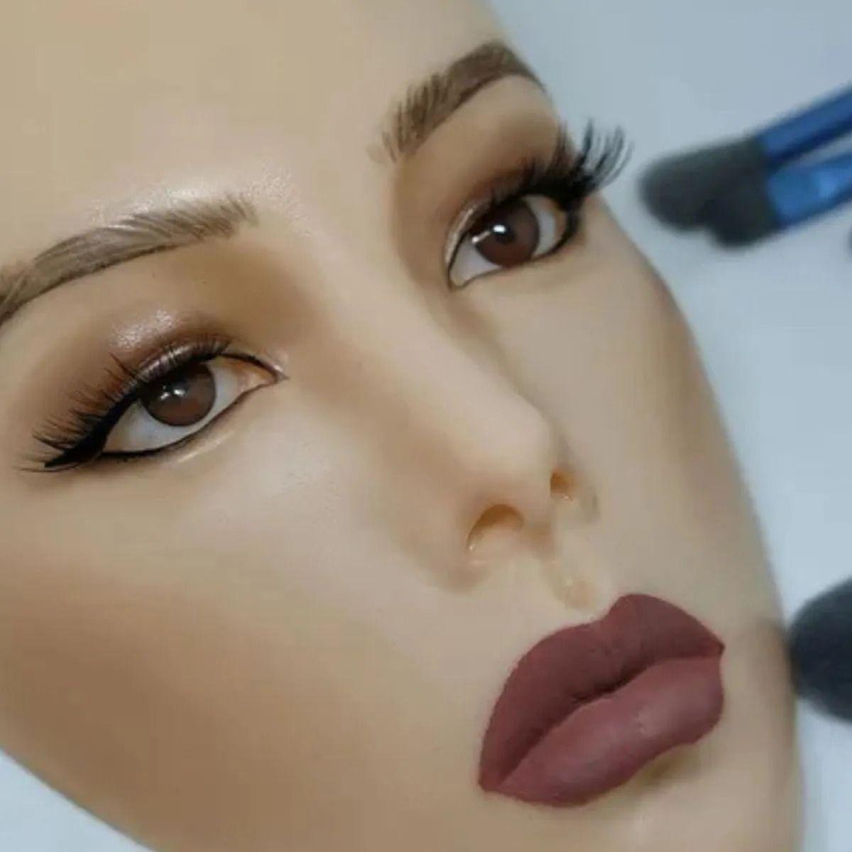 Set de Practica de Maquillaje Rostro Grande de Silicona Lau-2