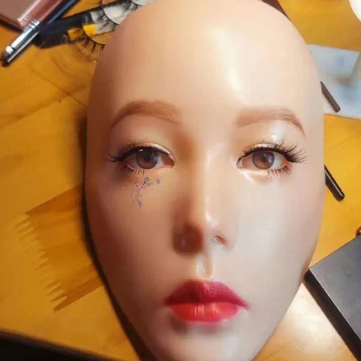 Set de Practica de Maquillaje Rostro Grande de Silicona Lau-5