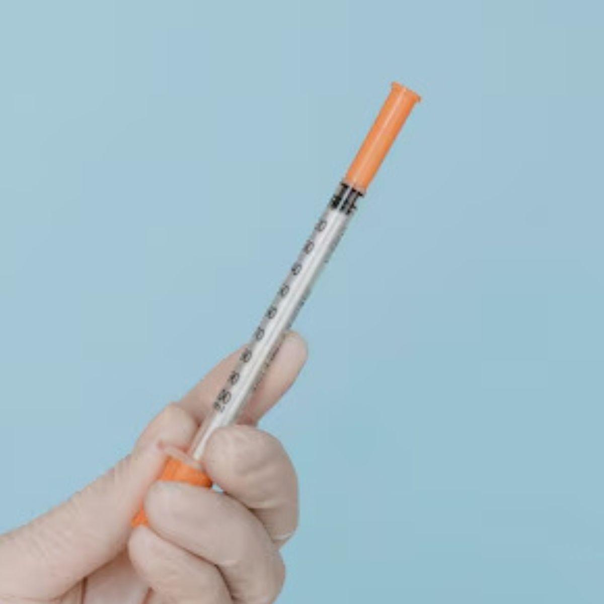 PACK JERINGA DE INSULINA 1 ML 100 PCS DESECHABLE LAU-5