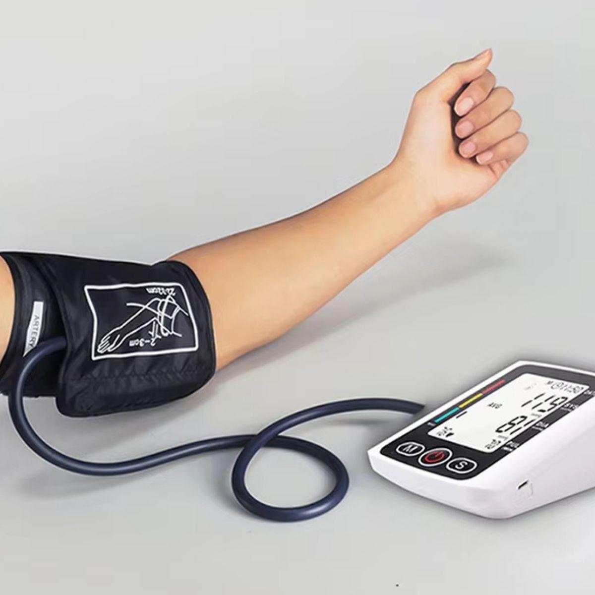 TENSIOMETRO DIGITAL PRESION ARTERIAL MONITOR SALUD LAU -2