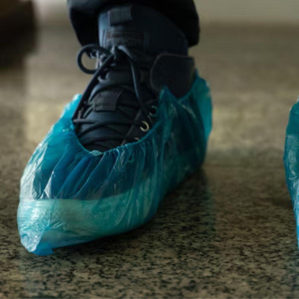 SET 3 PACK CUBRE ZAPATOS DESECHABLE USO MEDICO LAU-5