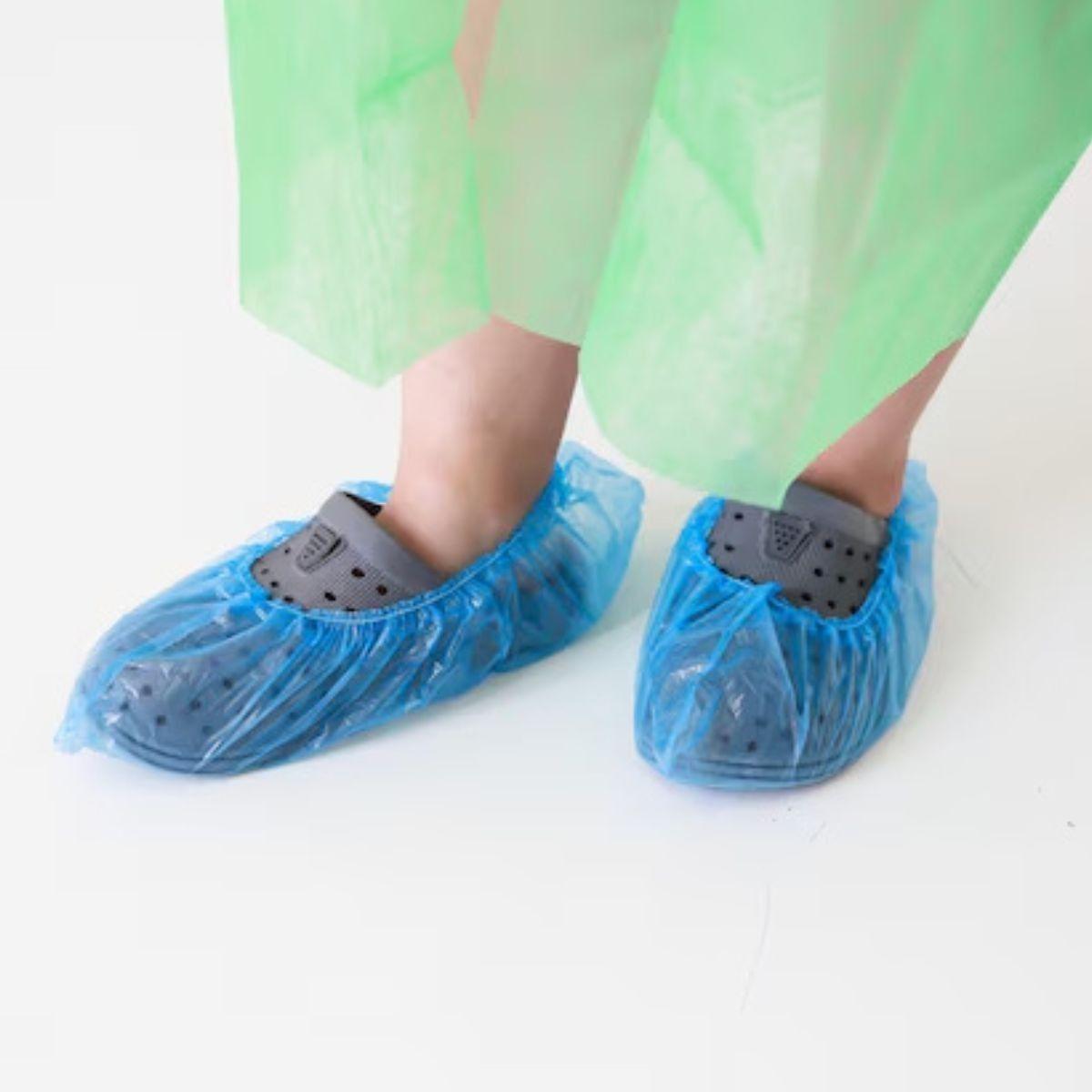SET 3 PACK CUBRE ZAPATOS DESECHABLE USO MEDICO LAU-6