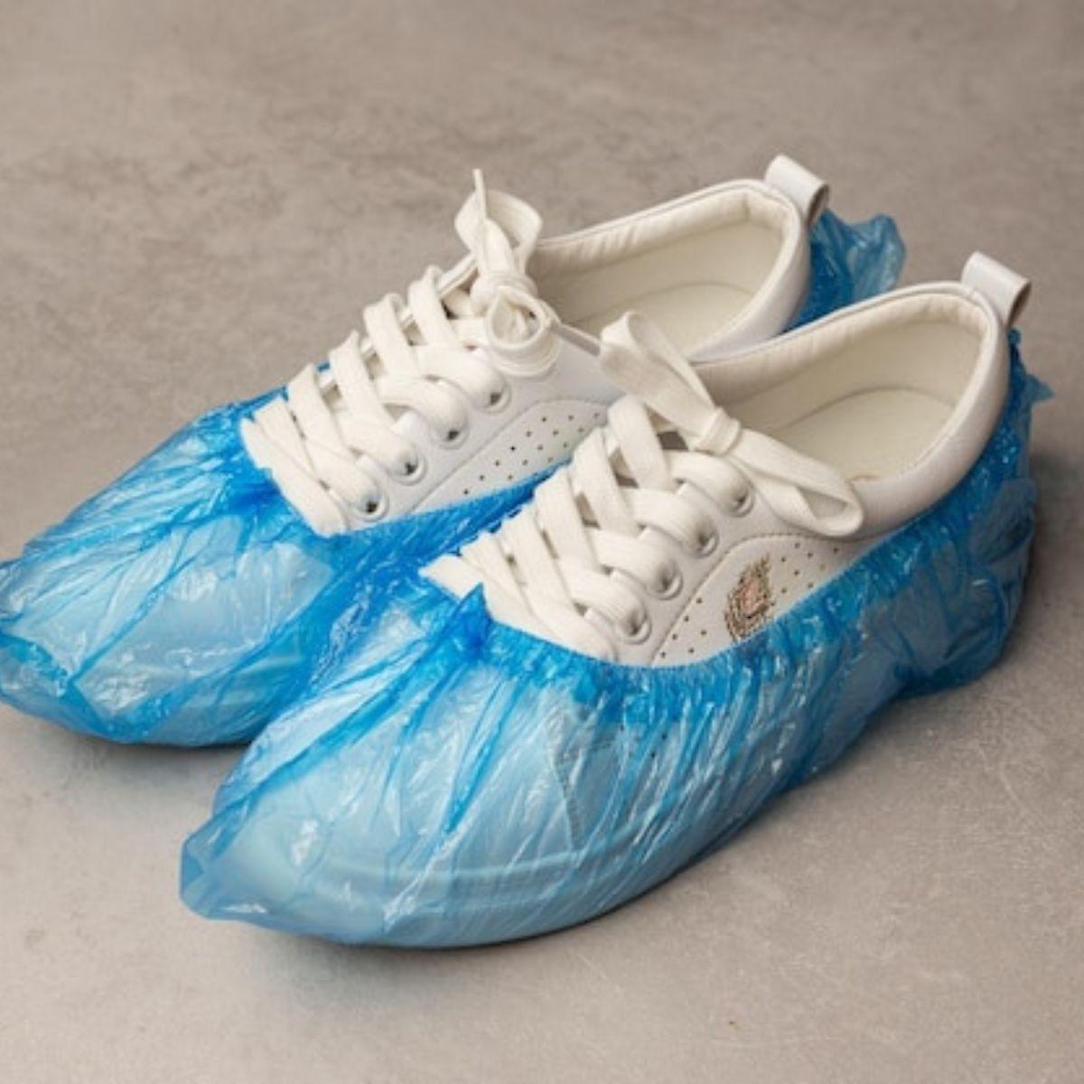 SET 3 PACK CUBRE ZAPATOS DESECHABLE USO MEDICO LAU-8