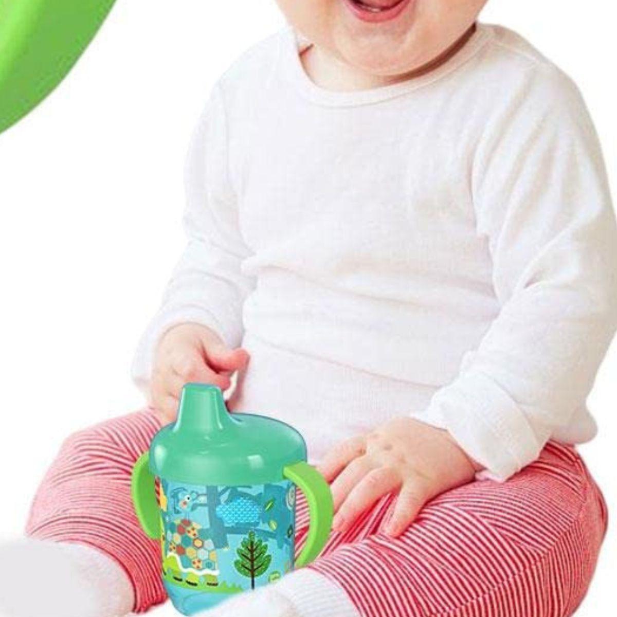 SET 4 VASOS CON PICO PAJILLA PARA NIÑOS PEQUEÑOS LAU-8