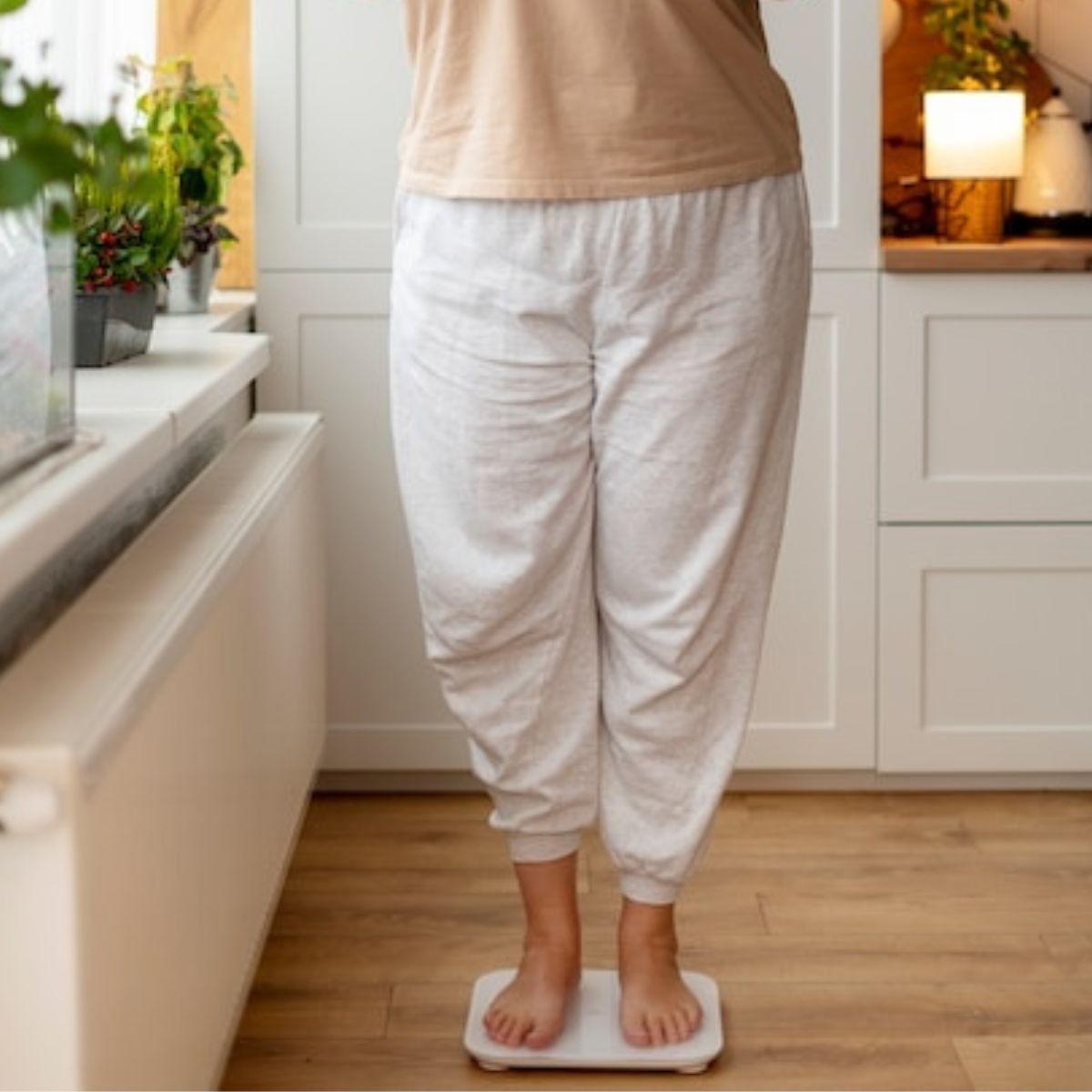 BALANZA BASCULA DE BAÑO DIGITAL MEDIDA PESO CORPORAL LAU-6