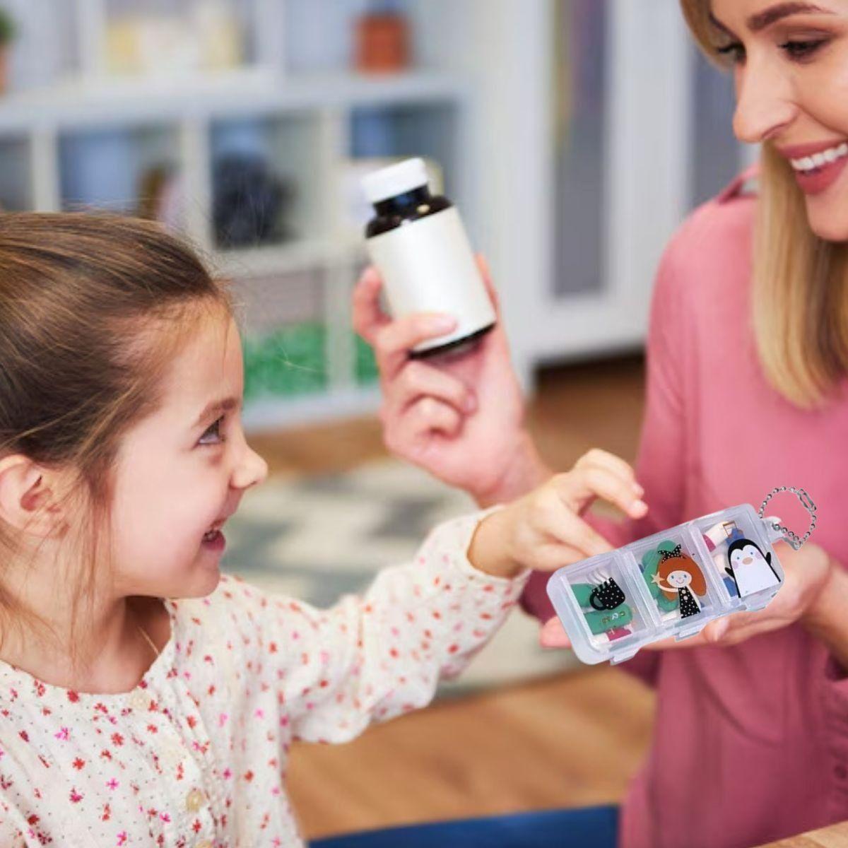 SET 8 MINI PASTILLERO DIBUJOS TOMA DIARIA NIÑOS PORTATIL LAU-5