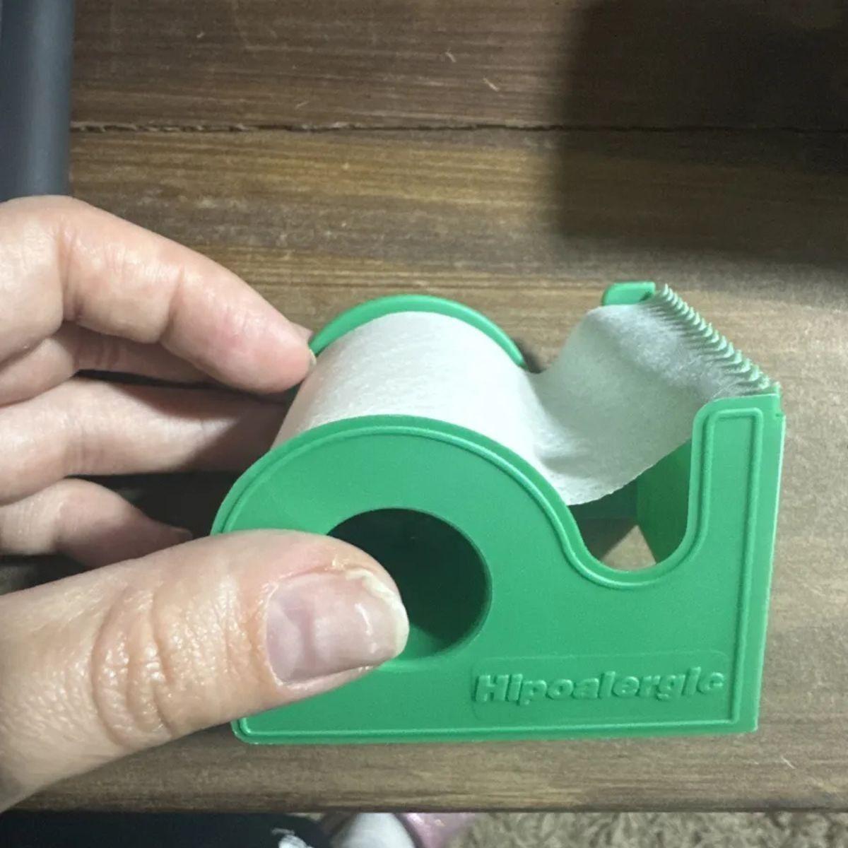 PACK DE 5 CINTAS ADHESIVAS MICROPOROSA 5CMX5M USO MEDICO LAU-5