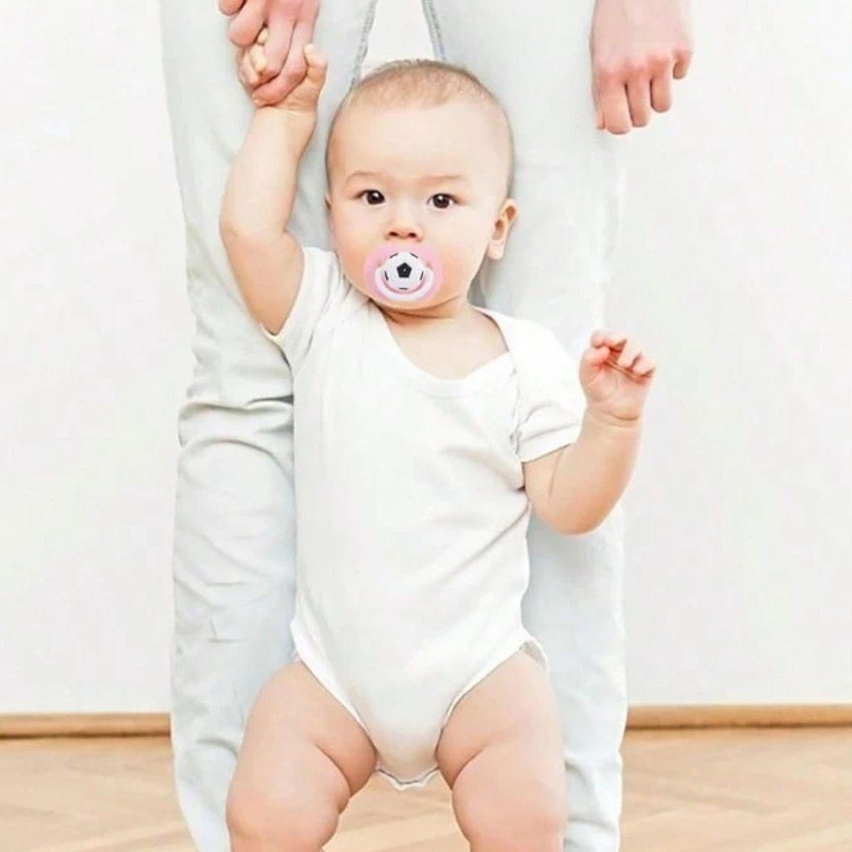 SET 5 CHUPETES DISEÑO DIVERTIDO FUTBOL SUAVE BEBE LAU-2