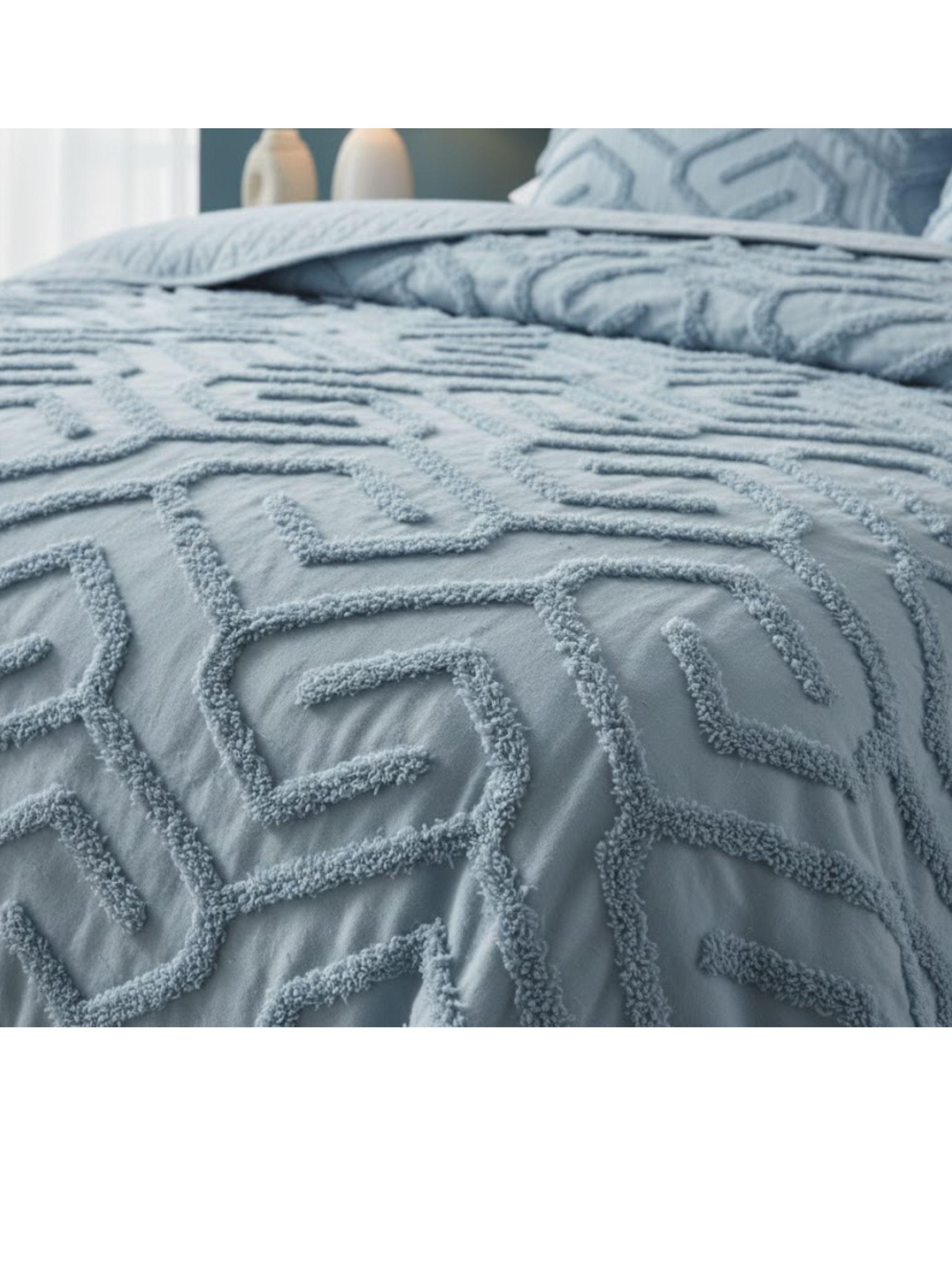 CUBRECAMA TUFTING KING DE VERANO ELEGANTE SERIE 1 DISENO GEOMETRICO-2