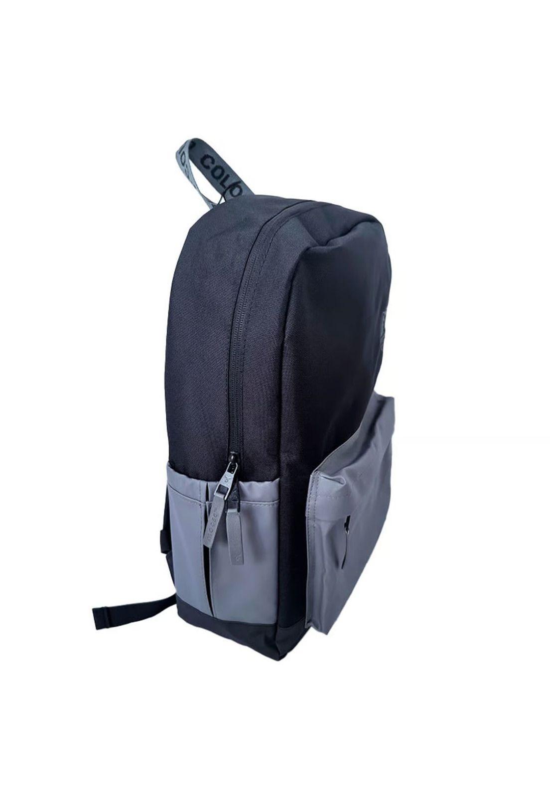 Mochila Escolar Colo Colo 16 Litros Negro y Gris-1