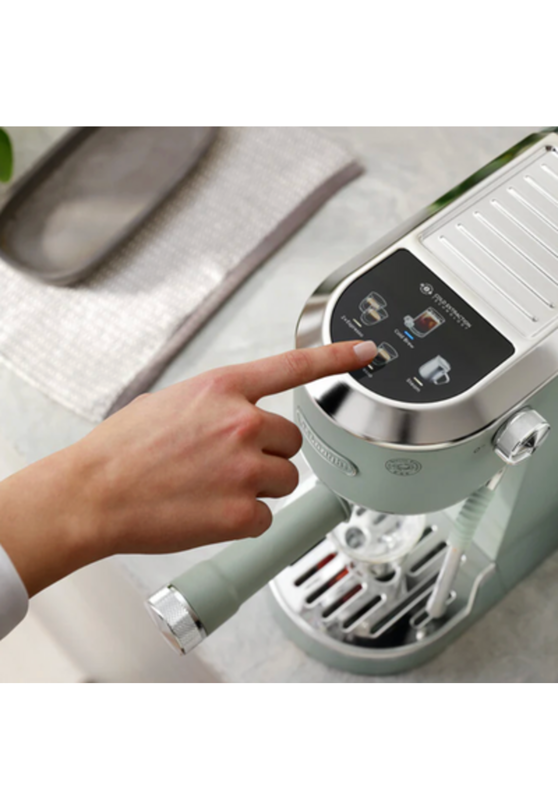 Cafetera DeLonghi Dedica Duo LatteArt Cold Brew Pistacho-5