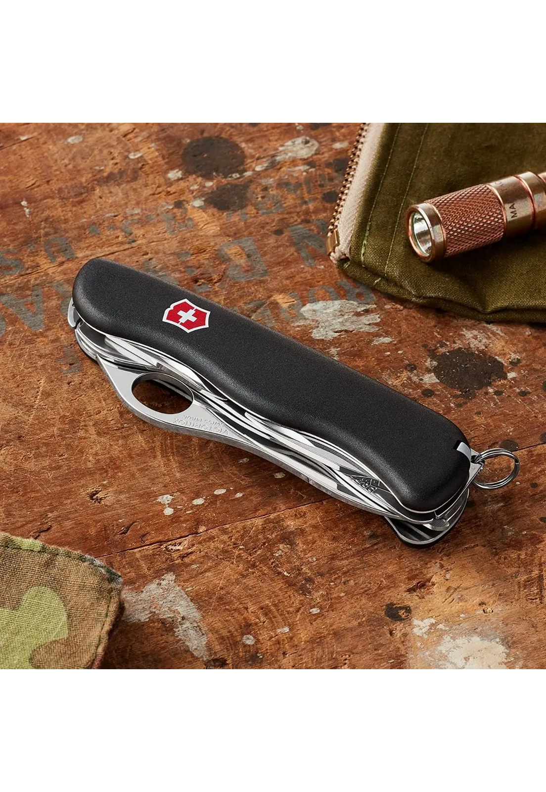 Navaja Cortapluma Victorinox Trailfinder 111mm 12 Func Negra-5