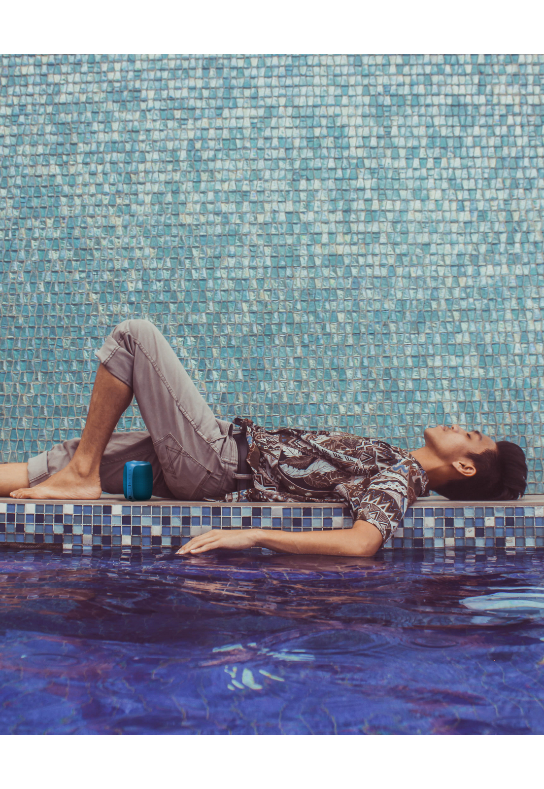 Parlante Portatil Creative Muvo Play Azul-6