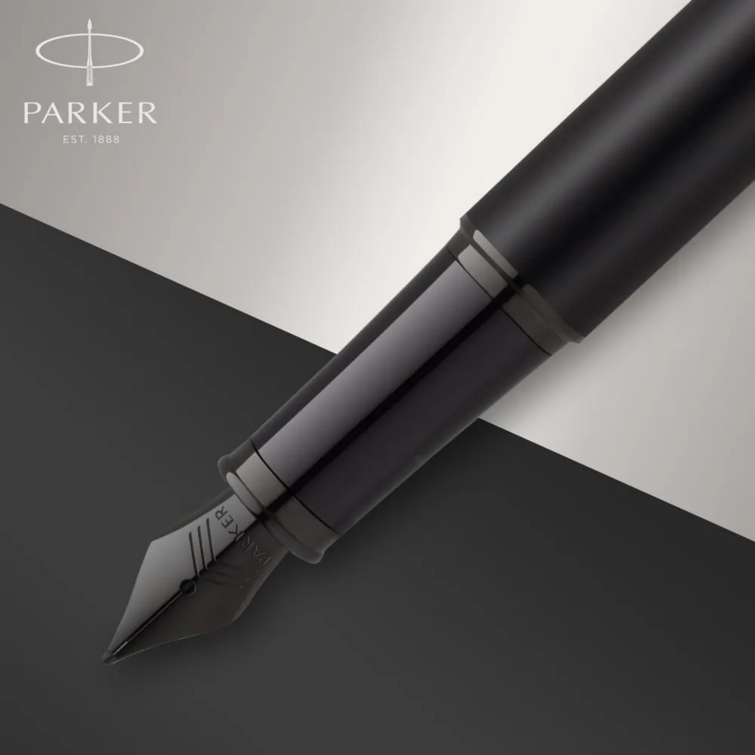 Pluma Fuente Parker IM Negro Matte BT Tinta Azul-3