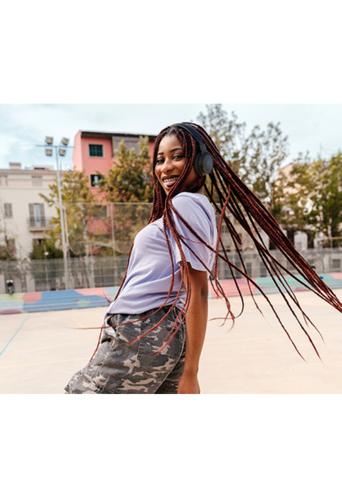 Audífonos JBL Tune 520BT Bluetooth 57H Livianos Negro-2