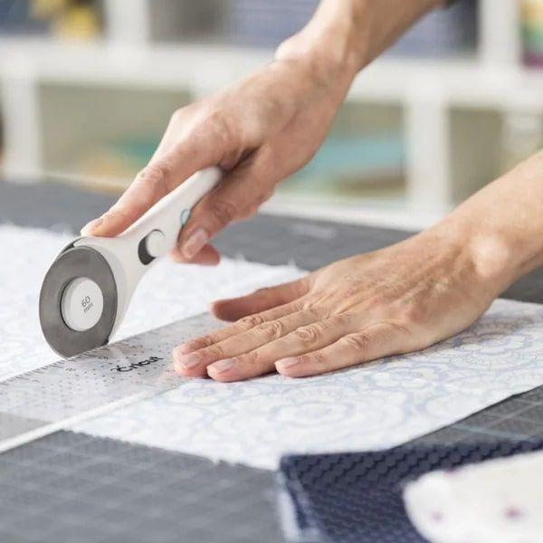 CRICUT CORTADOR ROTATIVO - 60mm-2