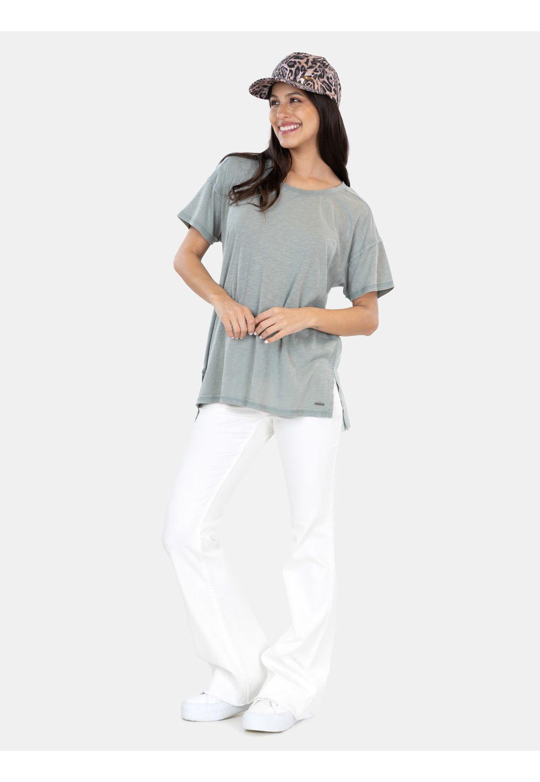 Polera MC Utah Verde Mujer Maui And Sons-3