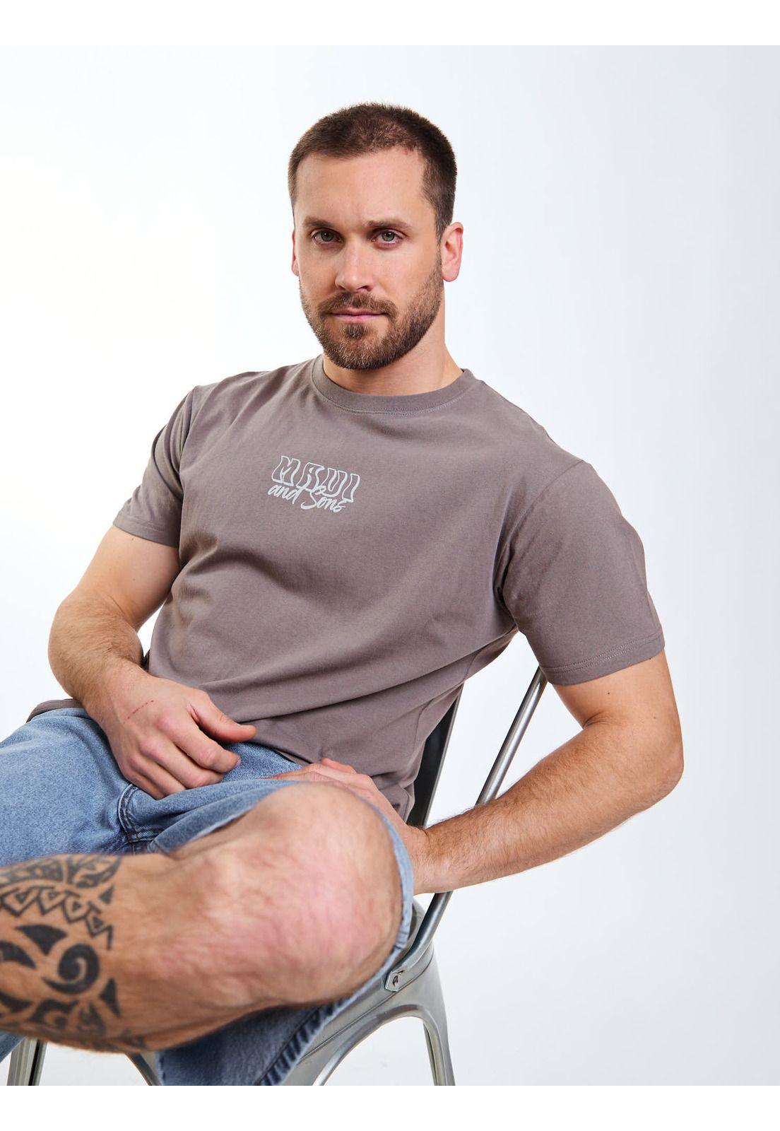 Polera MC Grid Café Hombre Maui and Sons-6