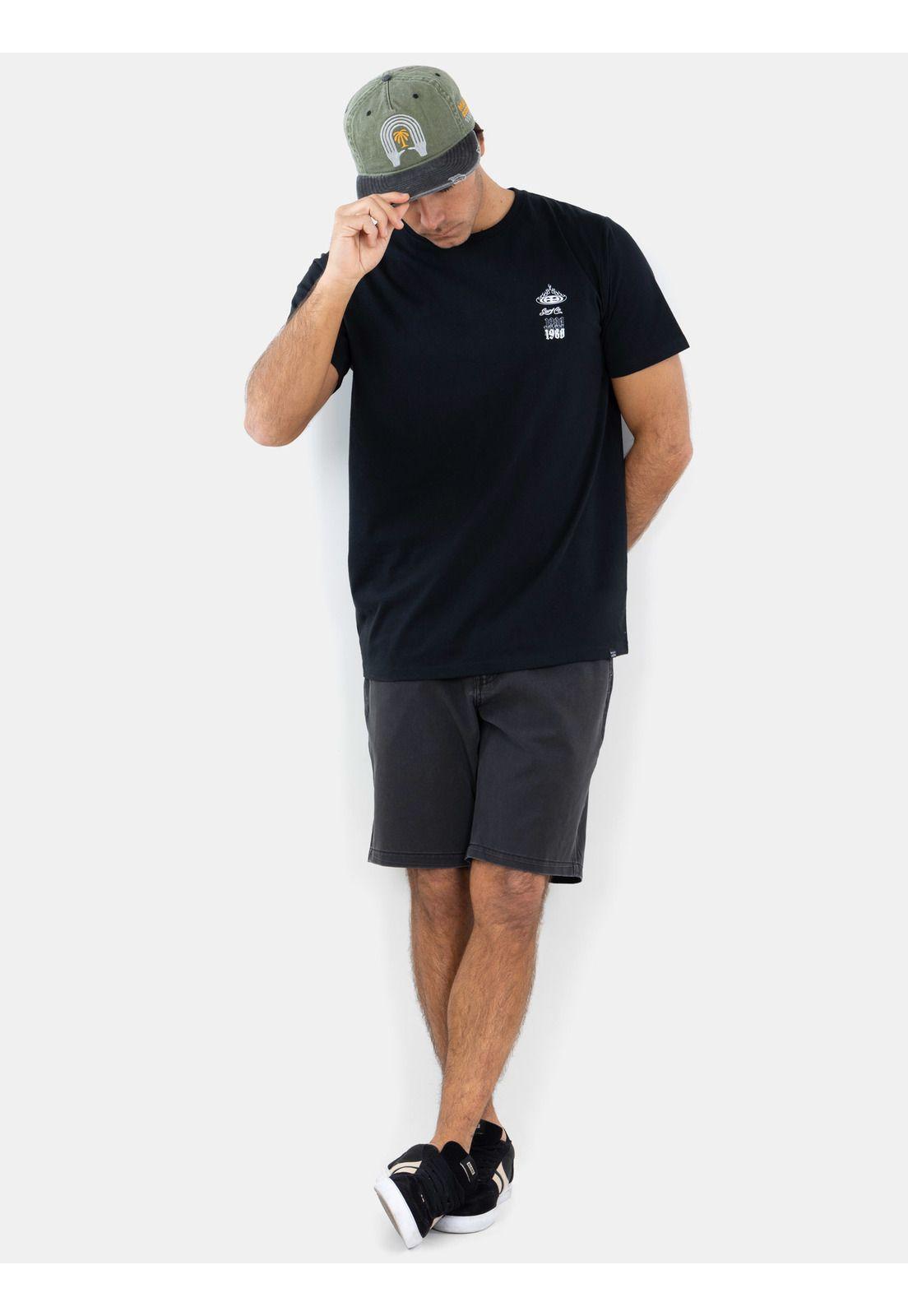 Polera MC Travelholic Negro Hombre Maui And Sons-2