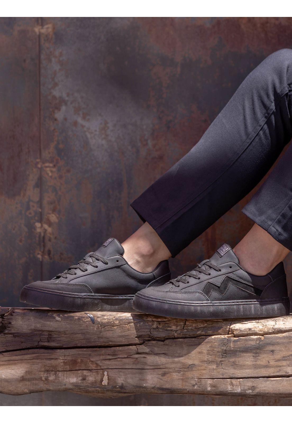 Zapatilla Escolar Coast Negro Mujer Maui and Sons-0