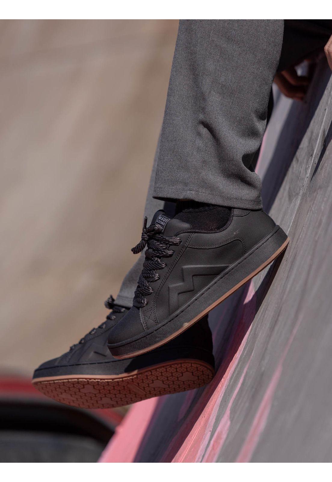 Zapatilla Escolar Swell Negro Hombre Maui and Sons-0