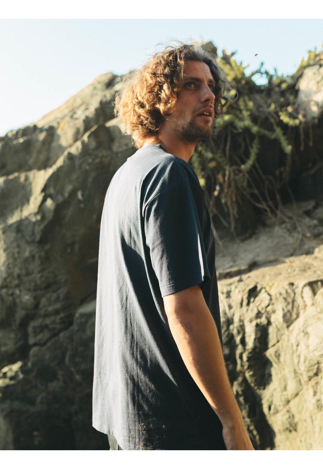 Polera MC Lil Oval Azul Hombre Maui And Sons-1