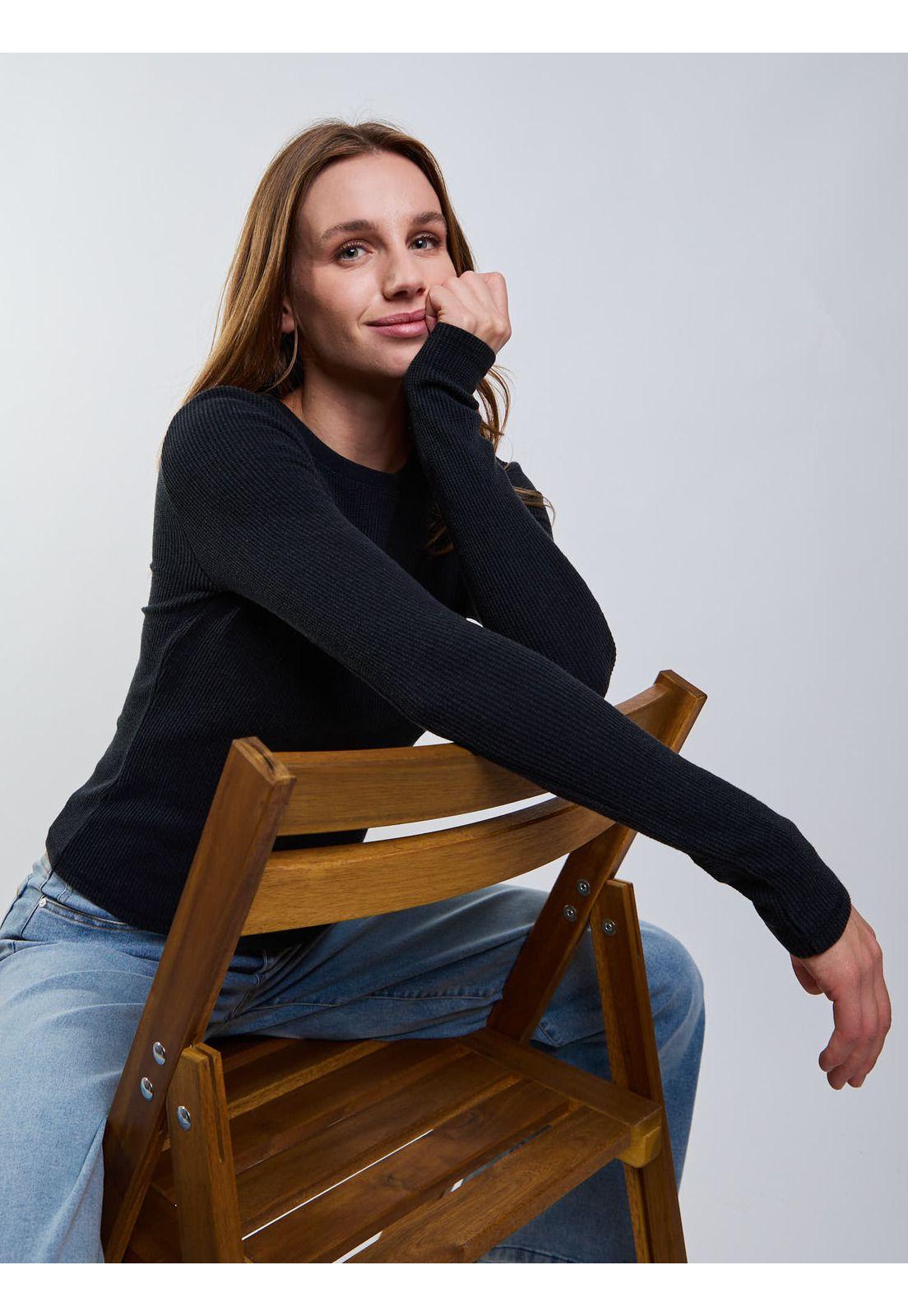 Polera ML Cerdeña Negro Mujer Maui And Sons-9