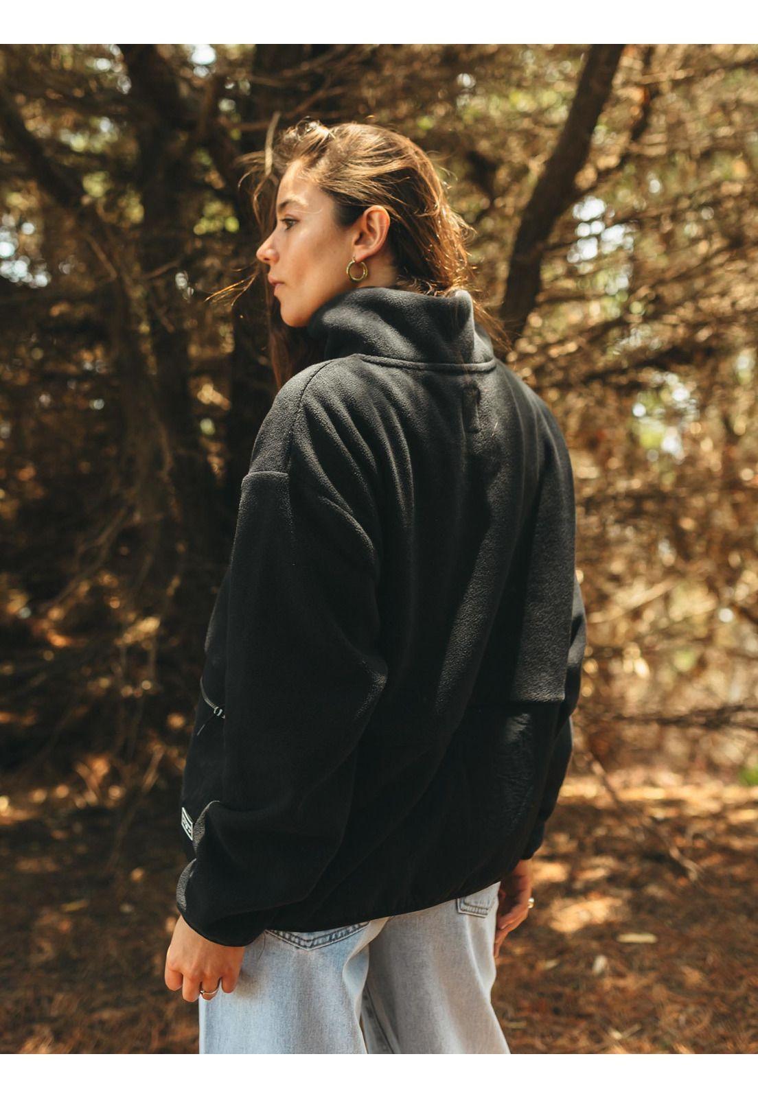 Poleron Polar Ecru Negro Mujer Maui And Sons-2