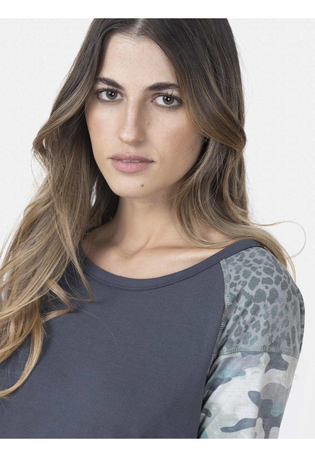 Polera Mujer CAMO/LEOPARD Multicolor Maui and Sons-2