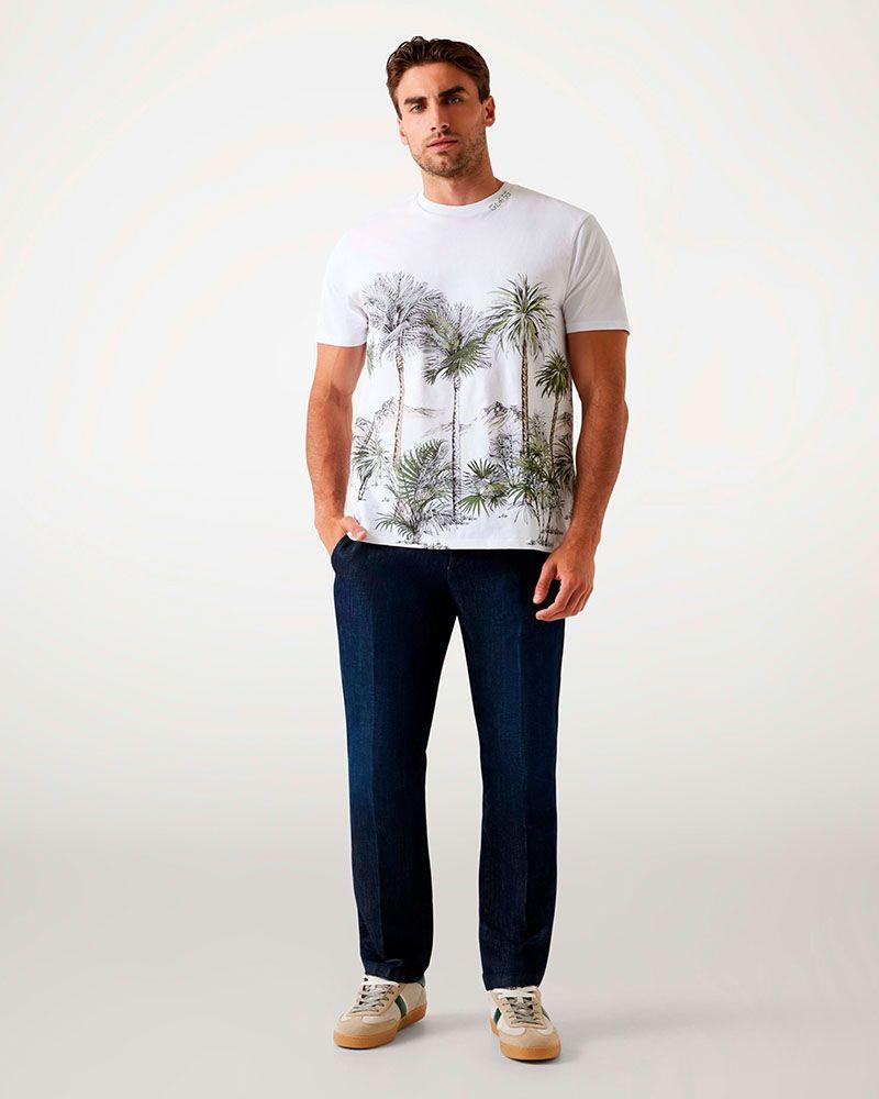 Polera Guess Hombre Ss Bsc Urban Palm Tree Tee Blanco-3