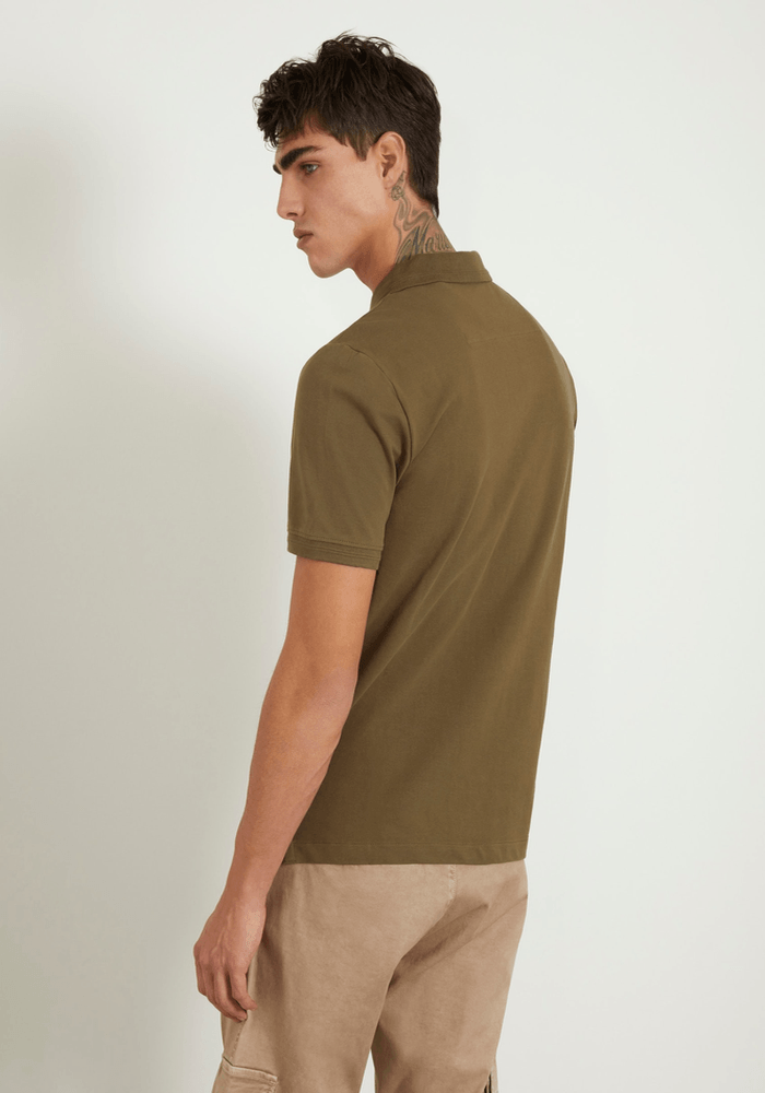 Polera Guess Hombre Lyle Ss Polo Café-2