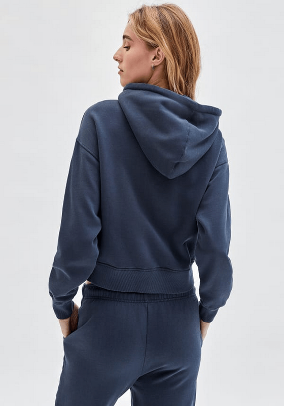 Polerón Guess Mujer Go Olivia Classic Logo Hoodie Azul-2