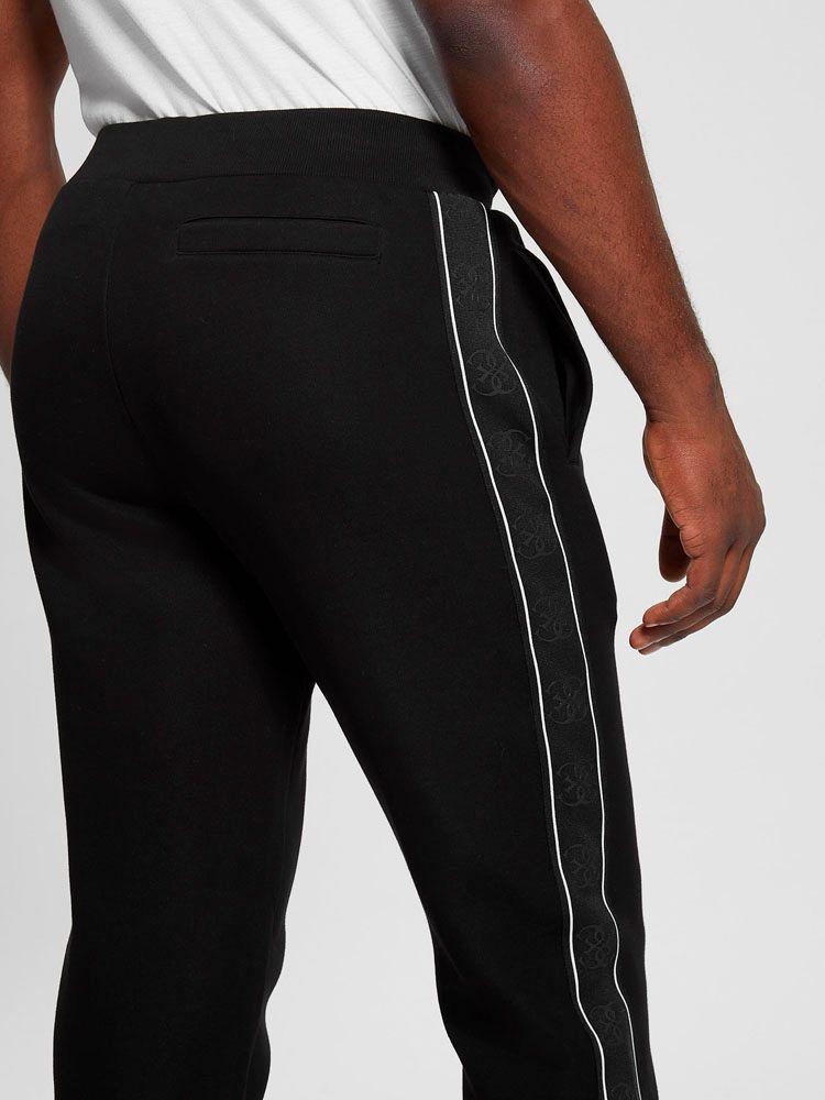 Pantalon Guess Hombre Mickey Cuff Pant Negro-4